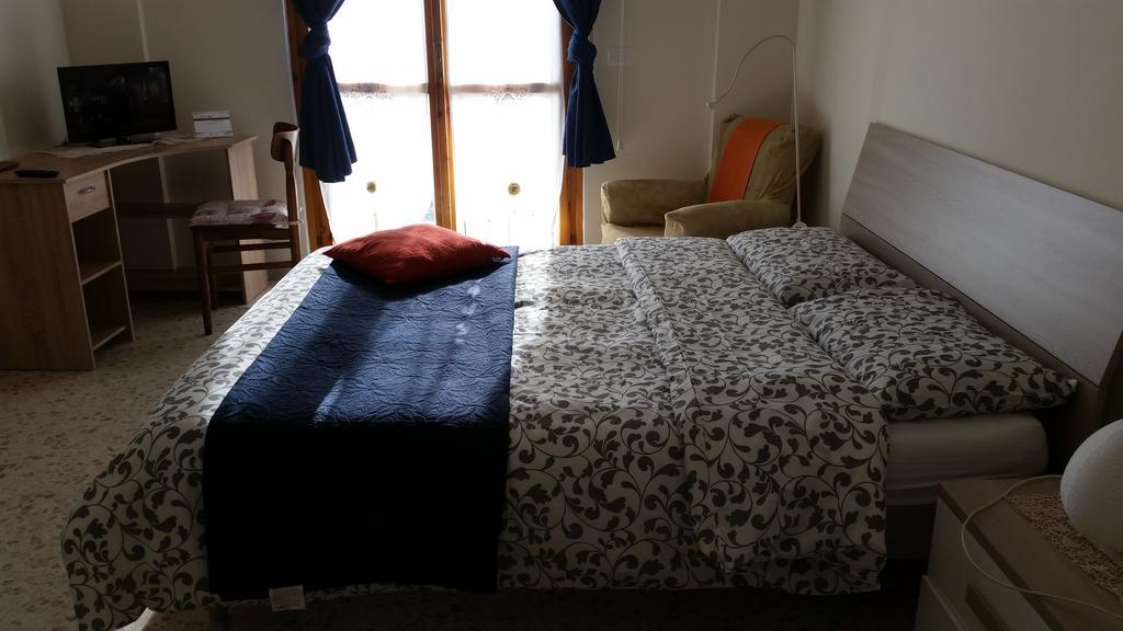 كازيرتا Lian Room B&B المظهر الخارجي الصورة