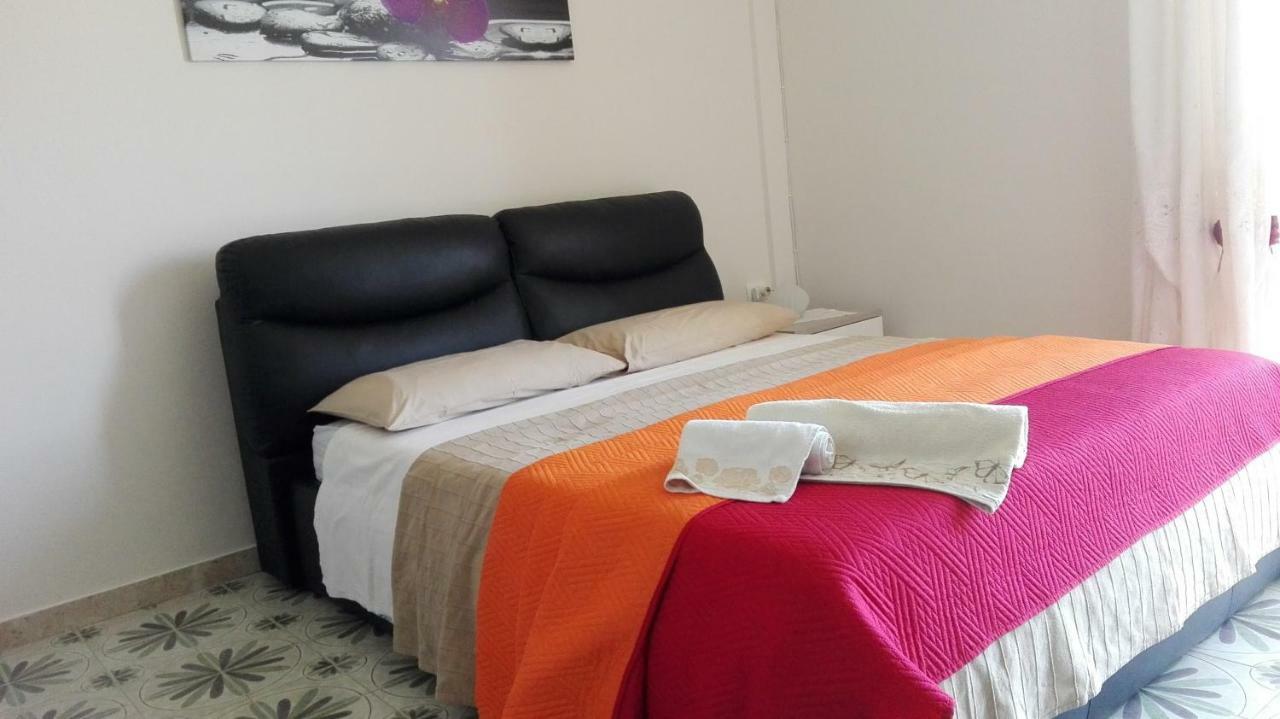 كازيرتا Lian Room B&B المظهر الخارجي الصورة